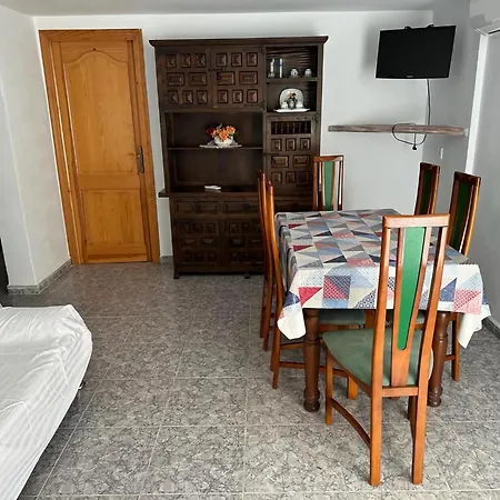 Attractive With Garden Apartment Playa