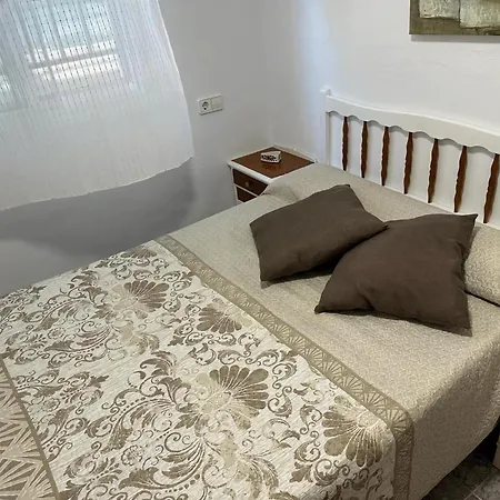Apartment Attractive With Garden *